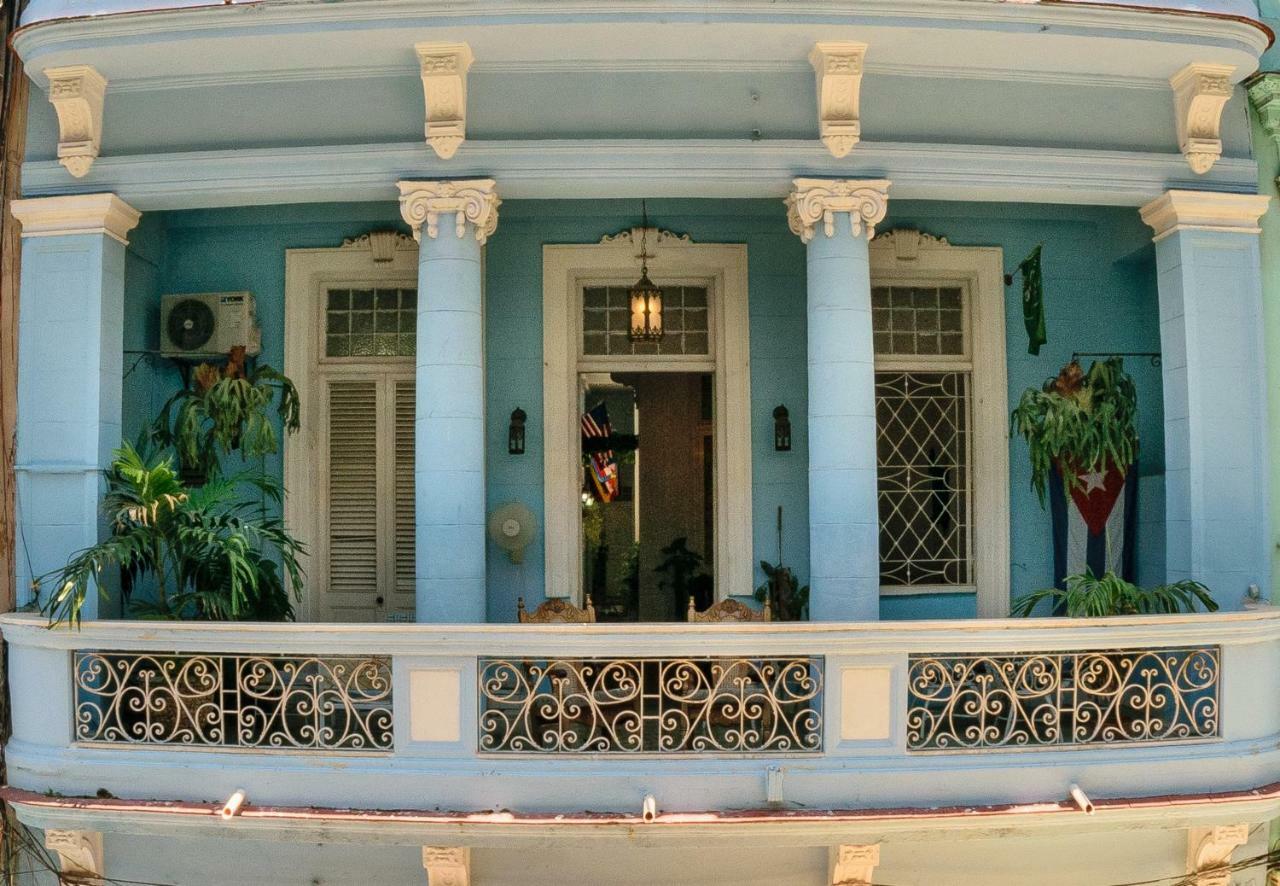 Casa Colonial Abogados Acomodação com café da manhã Havana Exterior foto